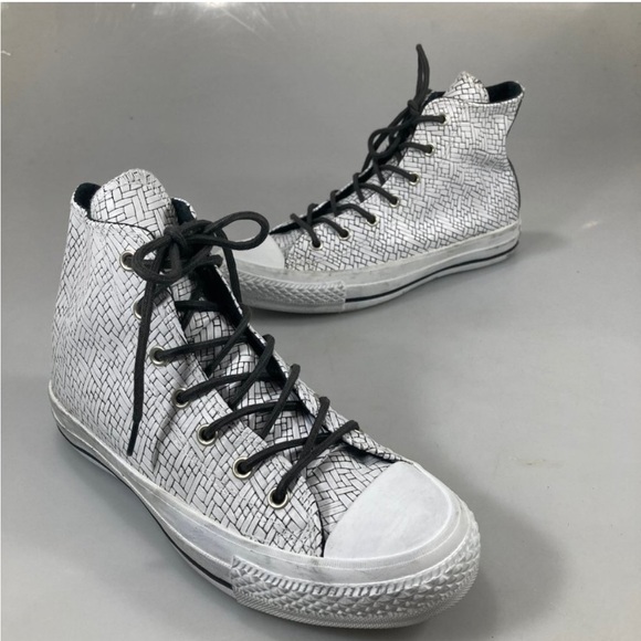 CONVERSE women’s Chuck Taylor high-tops - Picture 2 of 8